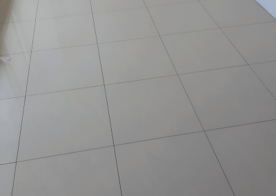 11 / układanie płytek podłogowych / 02 / solidneremonty.net